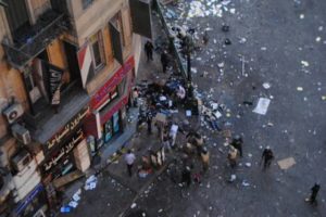 La renuncia del gobierno de Sharraf no parará la lucha popular en Egipto